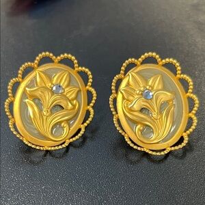 Vintage Gold Floral Oval Earrings - Women's Jewelry